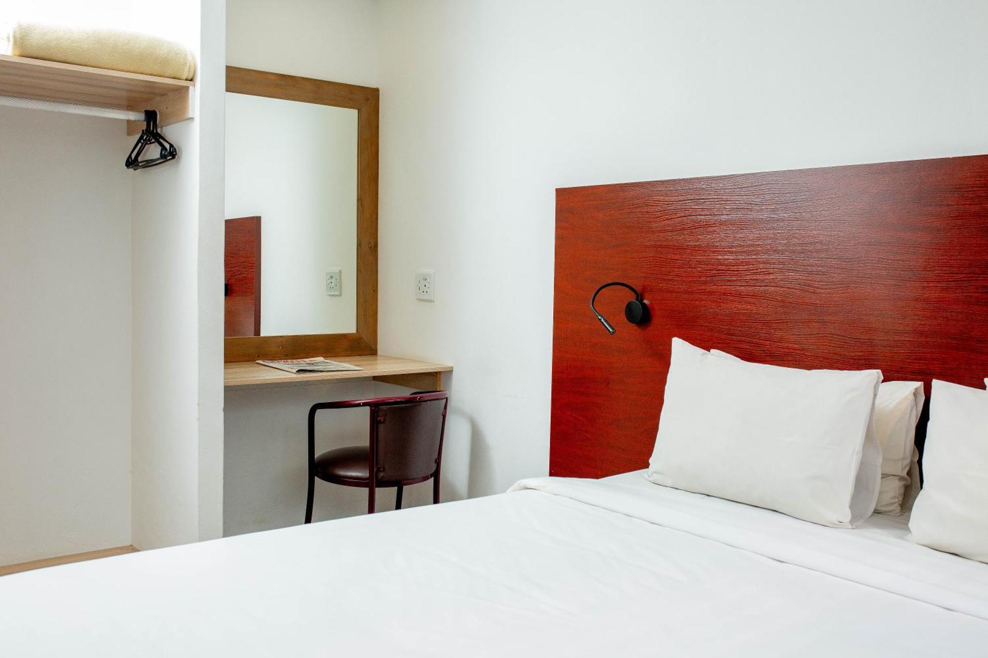 Vetho 1 Apartments Or Tambo Airport Йоганнесбурґ Екстер'єр фото